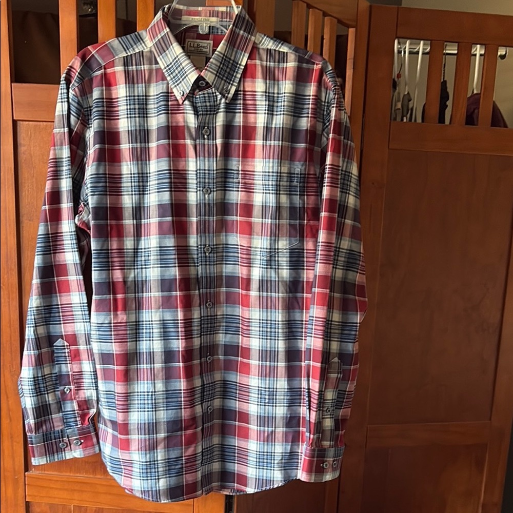 L.L. Bean Casual Red and Blue Button Down Shirt